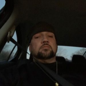 Meet your Posher, Jon